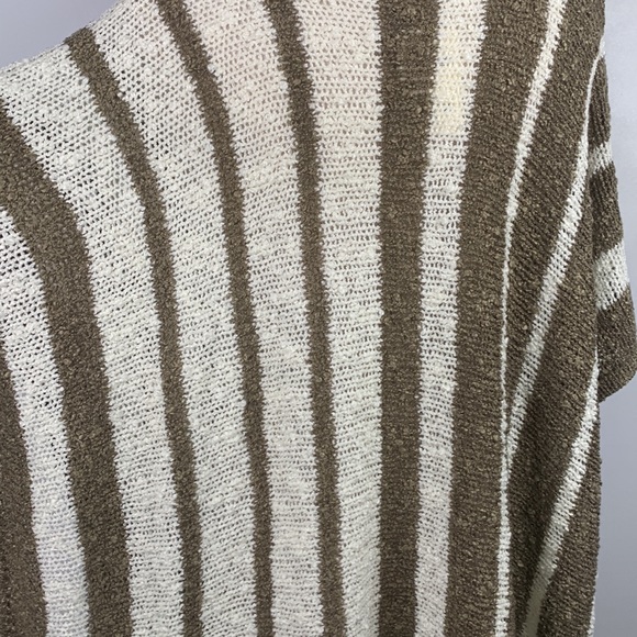 Easel - Picture 4 of 8